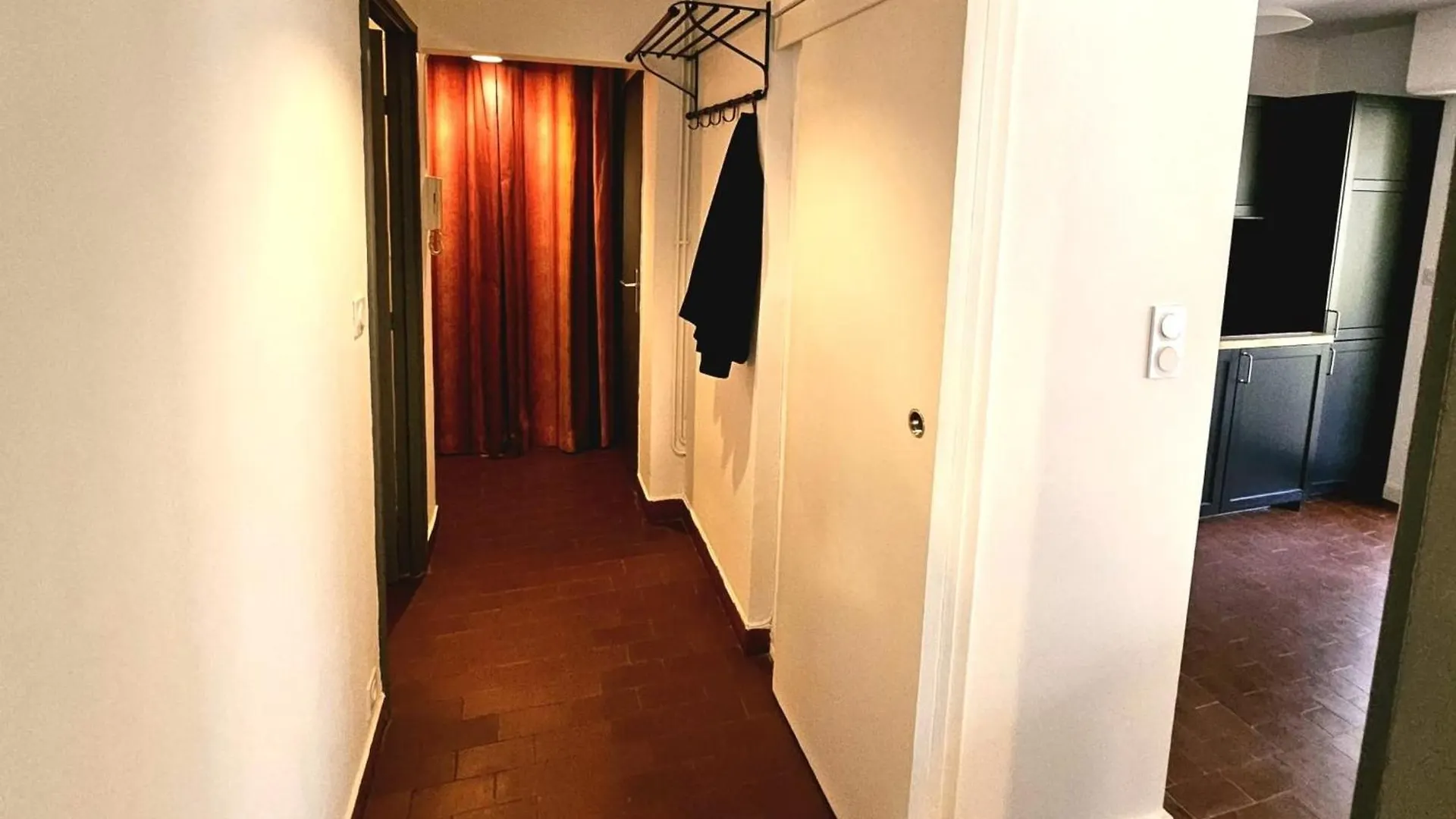 Cozy T2 With Garden Near The Sea Apartment Saint-Mandrier-sur-Mer