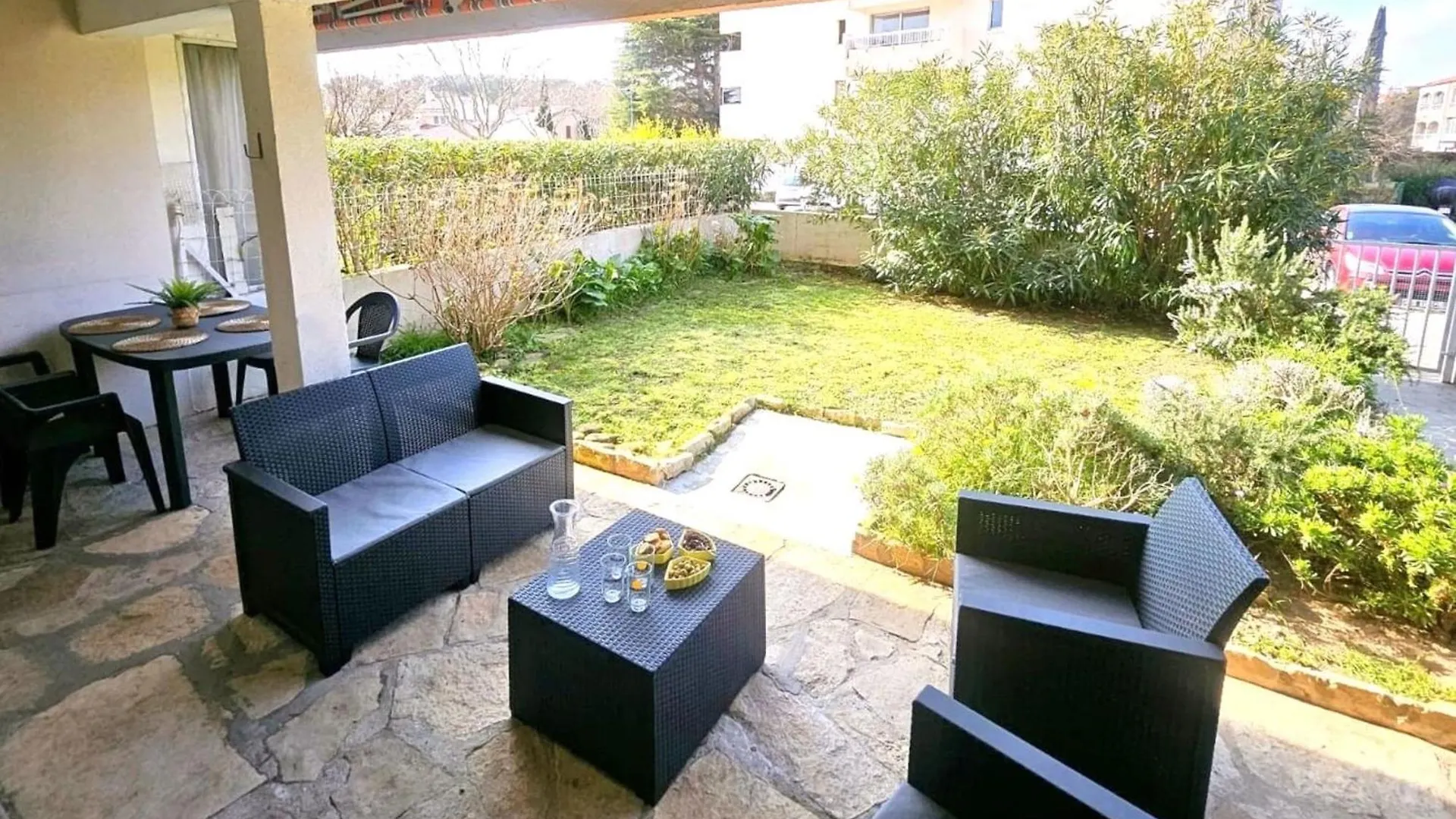 Cozy T2 With Garden Near The Sea Apartment Saint-Mandrier-sur-Mer 0*,  France